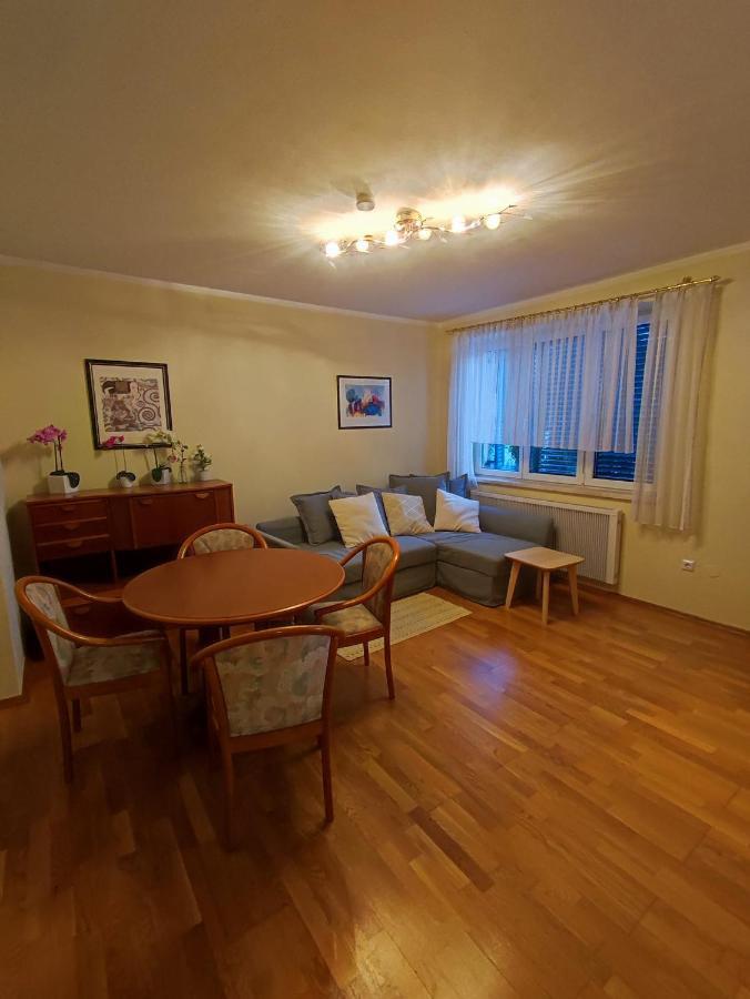 Apartment Inklusive Parkplatz Фельден-ам-Вёртер-Зе Экстерьер фото